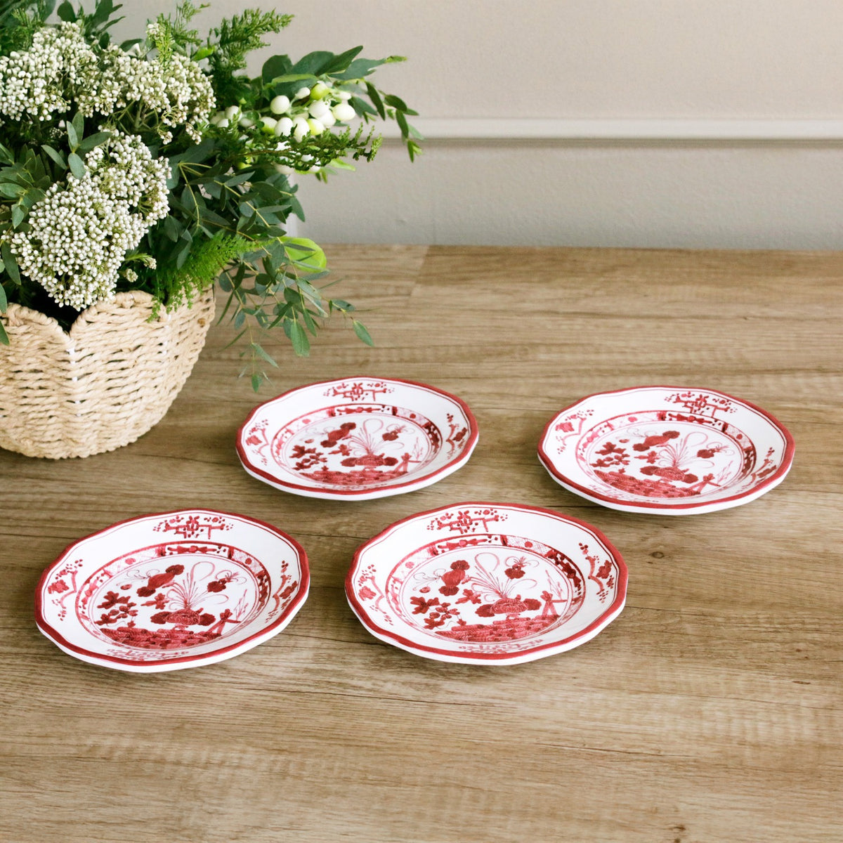 VIDA Faenza Appetizer Plate Set of 4, red and white